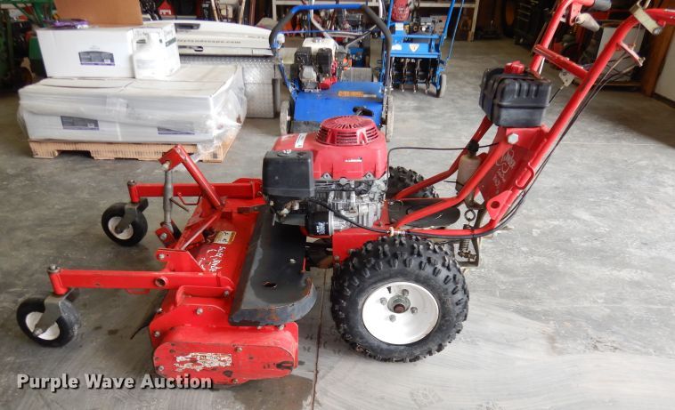 image for item KM9527 Side Winder Super Pivot 1350  power rake