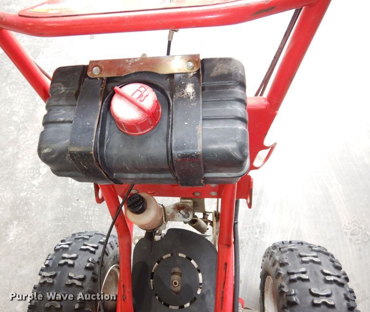 image for item KM9527 Side Winder Super Pivot 1350  power rake