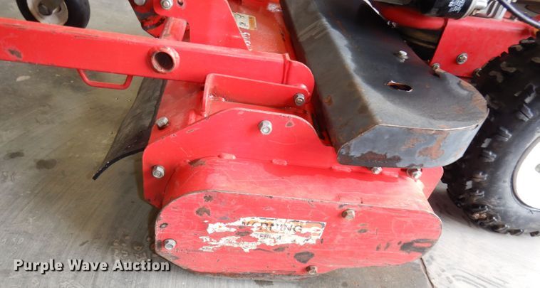 image for item KM9527 Side Winder Super Pivot 1350  power rake