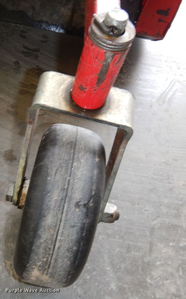 image for item KM9527 Side Winder Super Pivot 1350  power rake