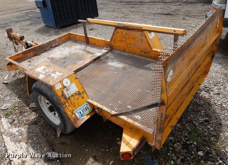 image for item KN9952 2011 Redi Haul ML5460S  tilt deck utility trailer