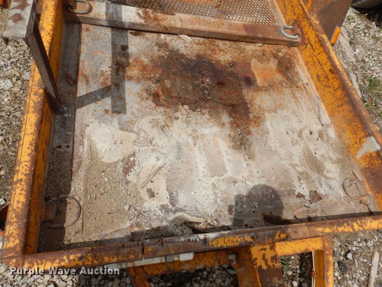 image for item KN9952 2011 Redi Haul ML5460S  tilt deck utility trailer