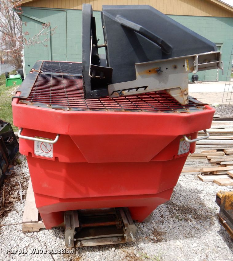 image for item KN9956 Boss VBX 9000  spreader