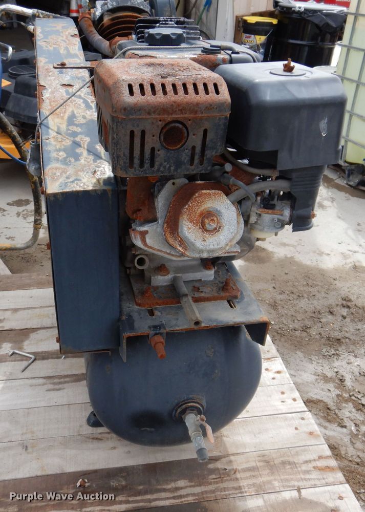 image for item KN9959 Lawn and garden equipment