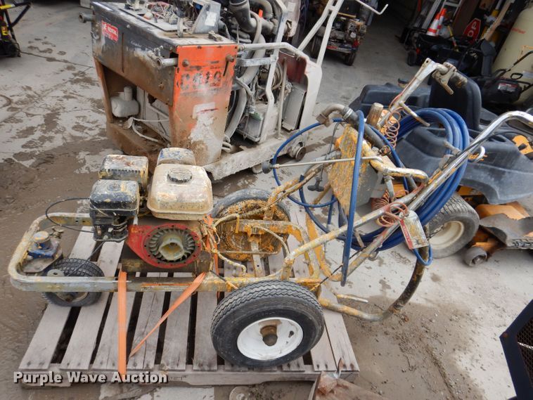 image for item KN9959 Lawn and garden equipment