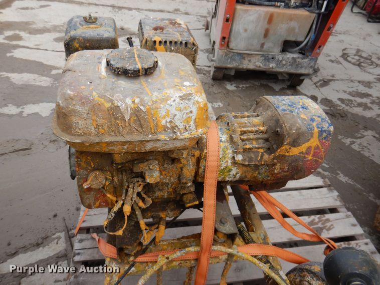 image for item KN9959 Lawn and garden equipment