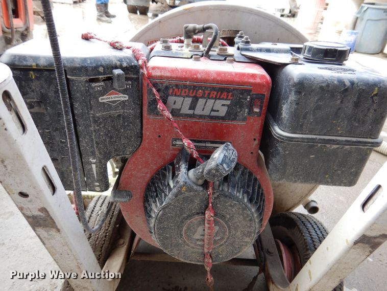 image for item KN9959 Lawn and garden equipment