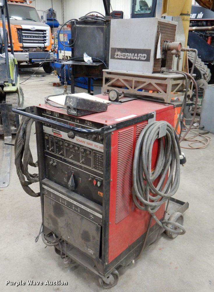 image for item KN9990 Lincoln Square Wave TIG-355  welder