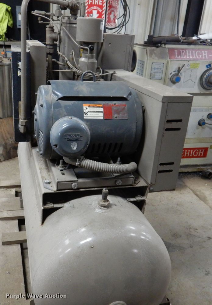 image for item KN9991 1993 Leroi  air compressor