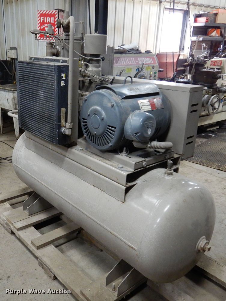 image for item KN9991 1993 Leroi  air compressor