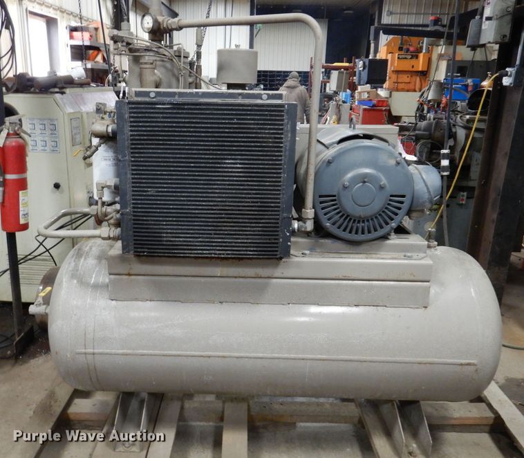 image for item KN9991 1993 Leroi  air compressor