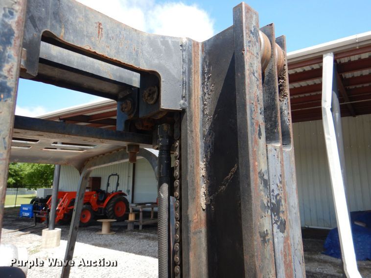 image for item KP9140 Catepillar V50D  forklift