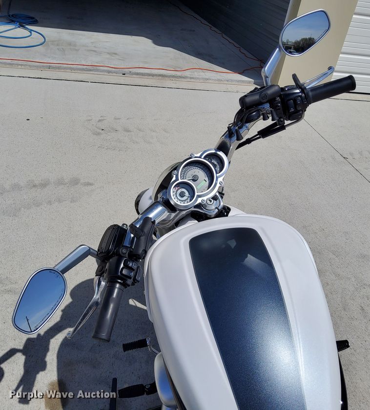 image for item KR9107 2014 Harley Davidson VRSCF V-Rod Muscle  motorcycle