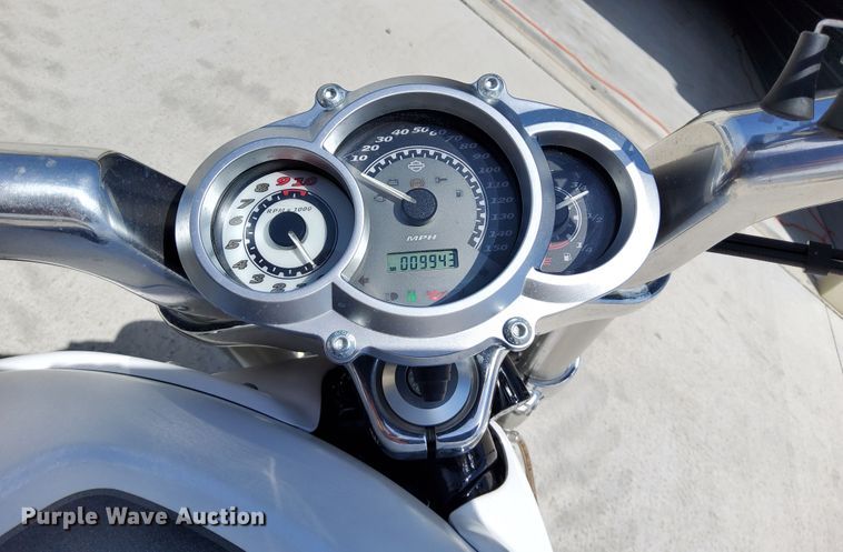 image for item KR9107 2014 Harley Davidson VRSCF V-Rod Muscle  motorcycle