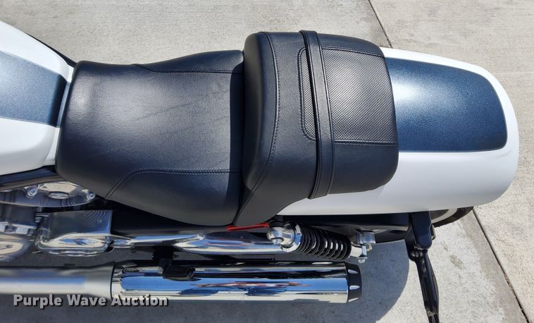 image for item KR9107 2014 Harley Davidson VRSCF V-Rod Muscle  motorcycle