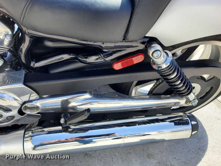 image for item KR9107 2014 Harley Davidson VRSCF V-Rod Muscle  motorcycle