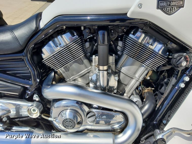 image for item KR9107 2014 Harley Davidson VRSCF V-Rod Muscle  motorcycle