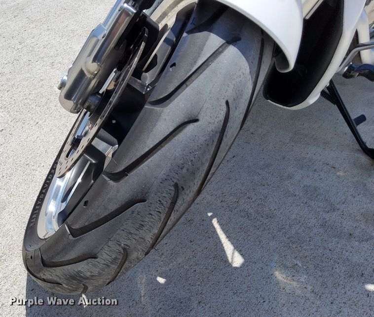 image for item KR9107 2014 Harley Davidson VRSCF V-Rod Muscle  motorcycle