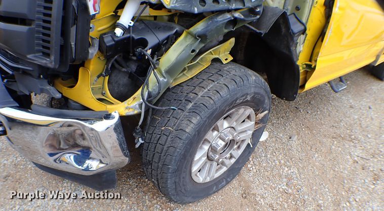 image for item KR9834 2019 Ford F350 Super Duty  utility bed pickup truck