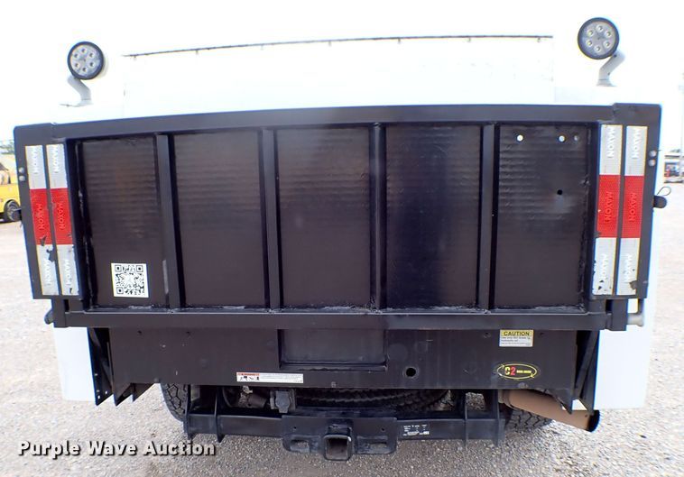 image for item KR9842 2017 Ford F350 Super Duty XL  utility bed pickup truck