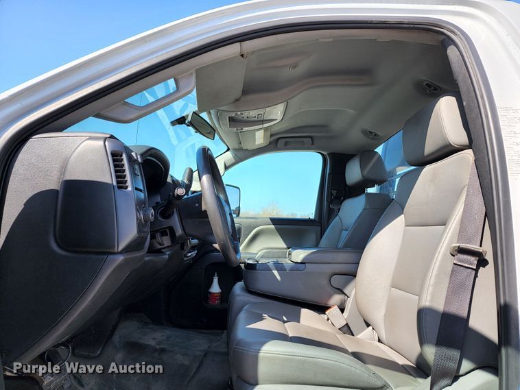 image for item KT9839 2019 Chevrolet Silverado 5500  flatbed truck