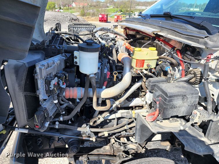 image for item KT9839 2019 Chevrolet Silverado 5500  flatbed truck