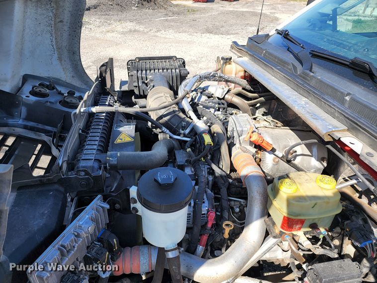 image for item KT9839 2019 Chevrolet Silverado 5500  flatbed truck