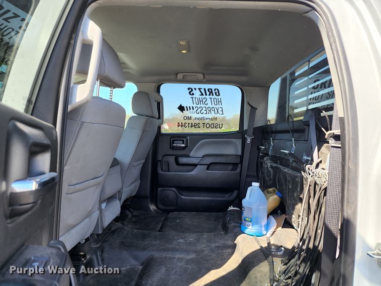 image for item KT9840 2019 Chevrolet Silverado 4500HD  flatbed truck