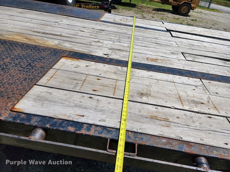 image for item KT9842 2018 Norstar  equipment trailer