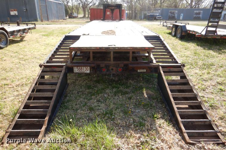 image for item LS9039 2000 Titan  equipment trailer