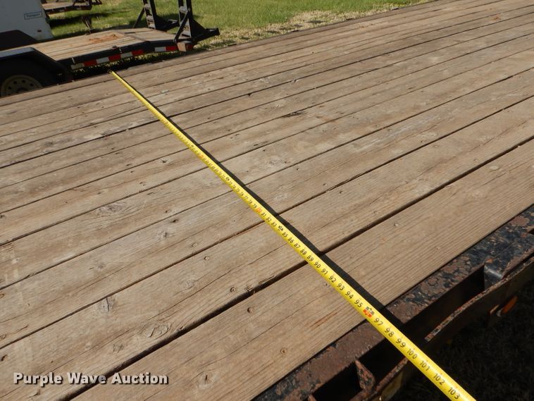 image for item LS9039 2000 Titan  equipment trailer