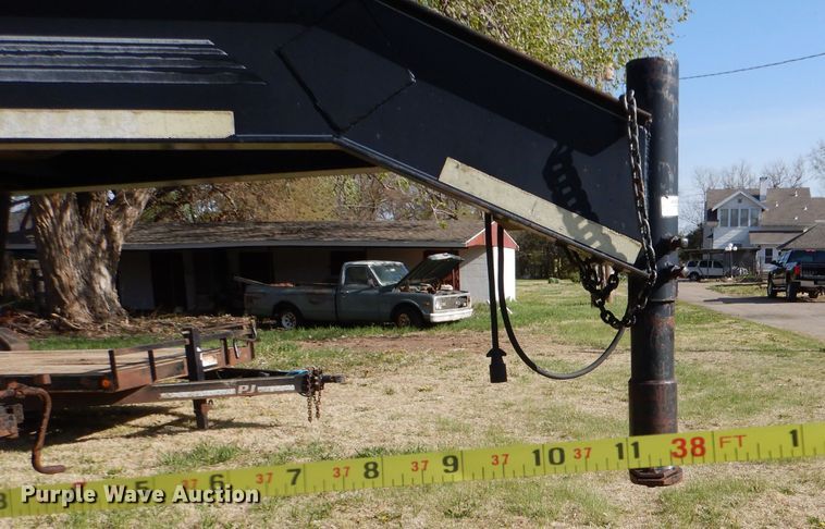 image for item LS9039 2000 Titan  equipment trailer