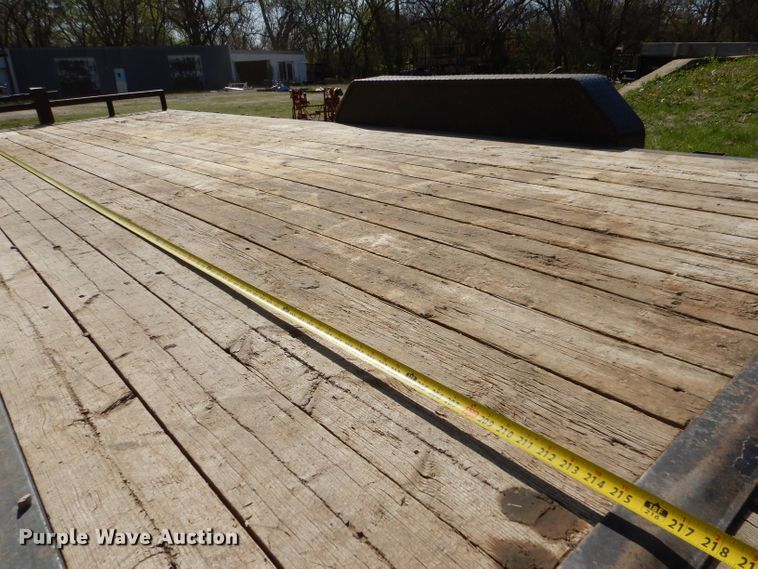 image for item LS9042 2012 PJ  equipment trailer