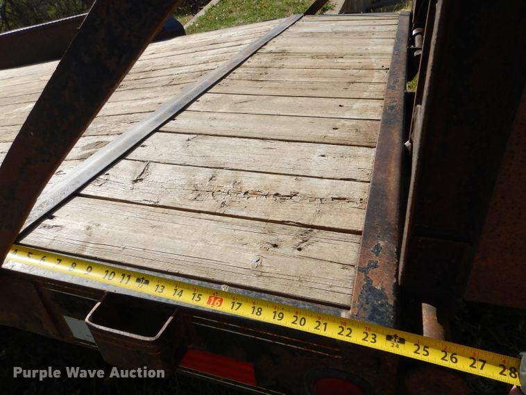image for item LS9042 2012 PJ  equipment trailer