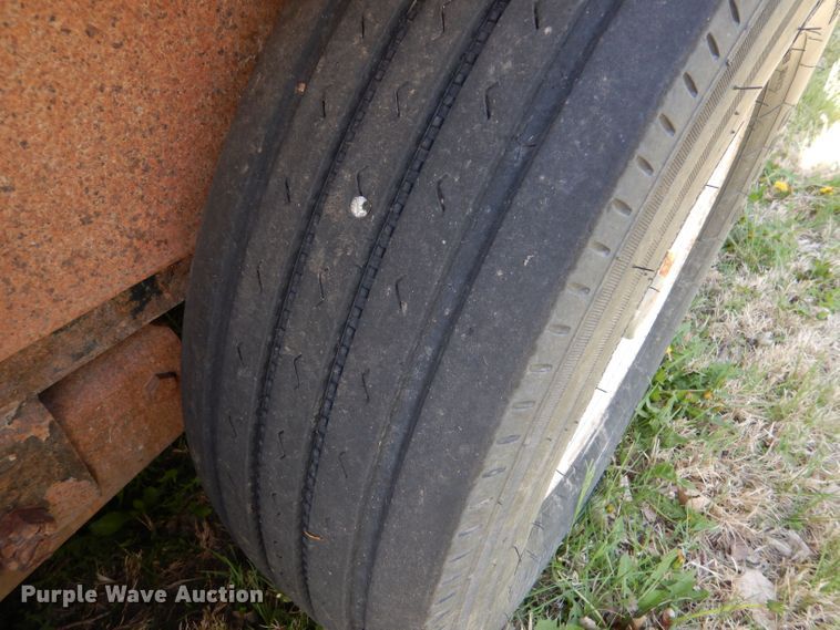 image for item LS9042 2012 PJ  equipment trailer