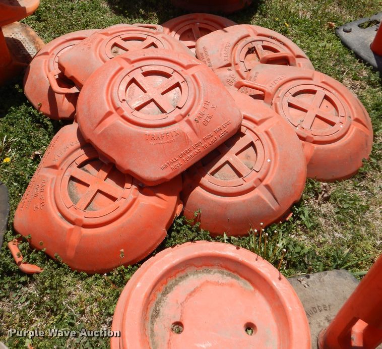 image for item LS9045 Road safety equipment