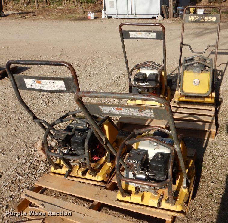 image for item LS9051 (4) Wacker WP1550 plate compactors