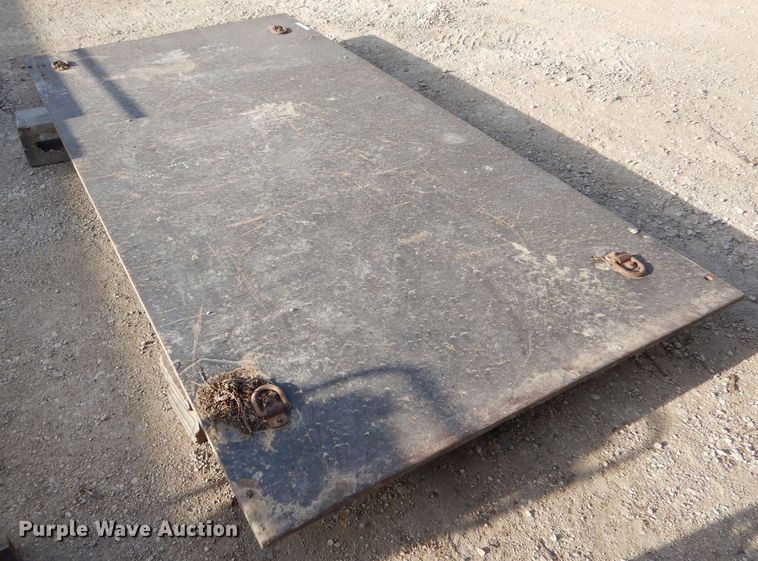 image for item LS9053 10' L x  5' W x 1" thick steel road plate