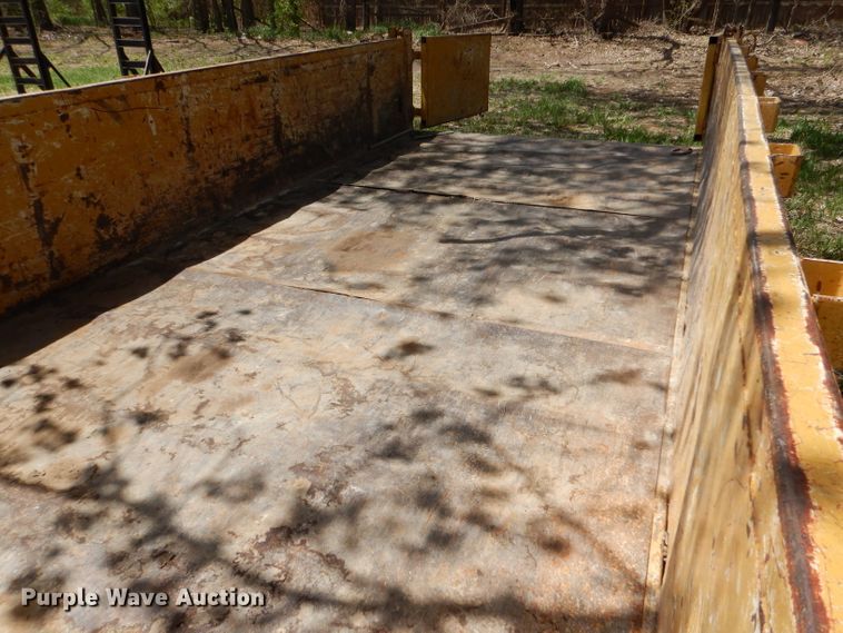 image for item LS9057 2009 Fastline  dump trailer