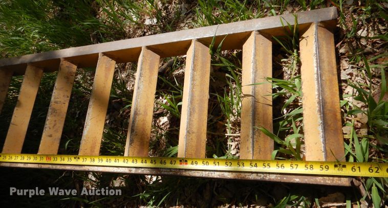 image for item LS9057 2009 Fastline  dump trailer