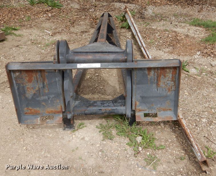 image for item LS9061 12' L skid steer jib