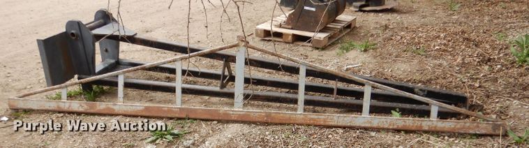 image for item LS9061 12' L skid steer jib