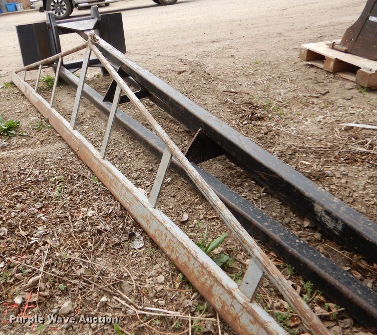 image for item LS9061 12' L skid steer jib