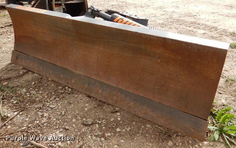 image for item LS9064 Grouser skid steer dozer blade