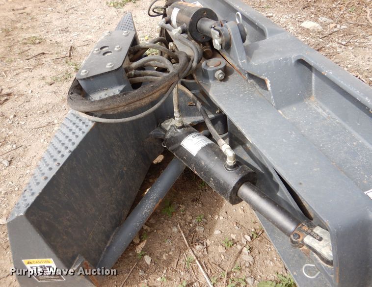 image for item LS9064 Grouser skid steer dozer blade