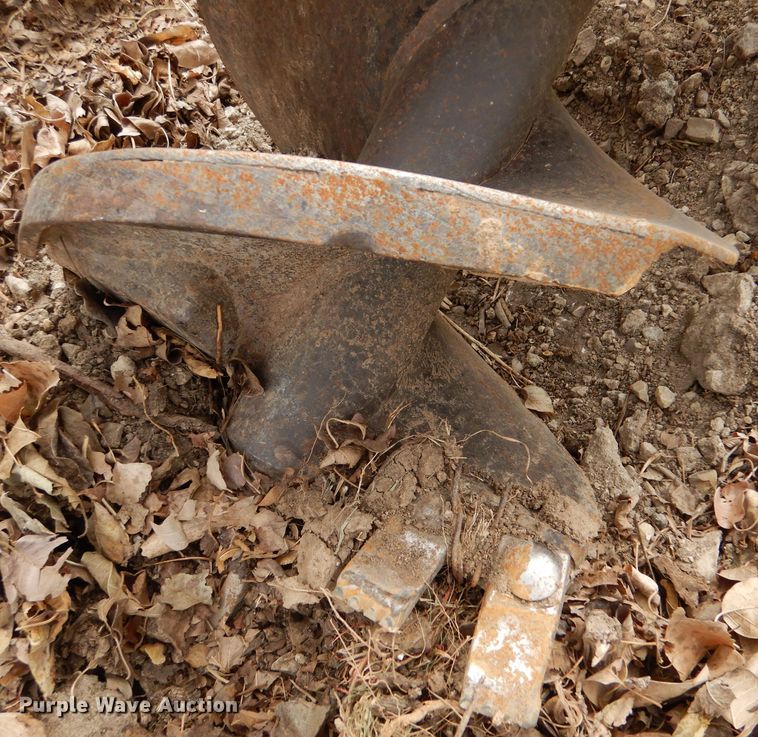 image for item LS9065 2010 Bobcat 15C skid steer auger