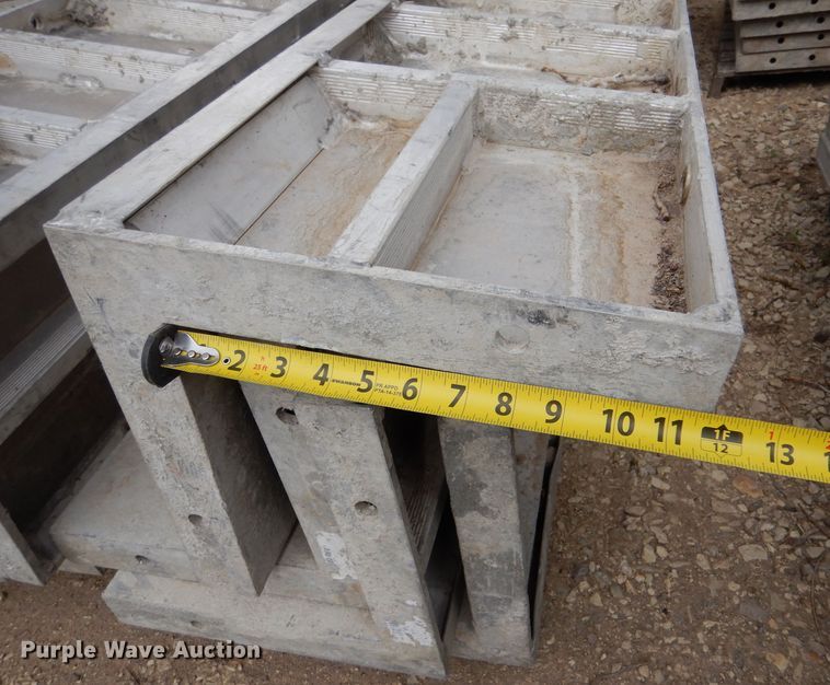image for item LS9067 Aluminum concrete forms