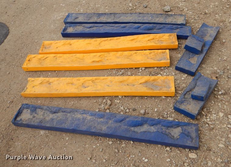 image for item LS9068 (34) Brick Form stamps