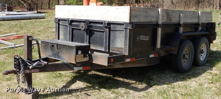 image for item LS9074 2002 Titan  dump trailer