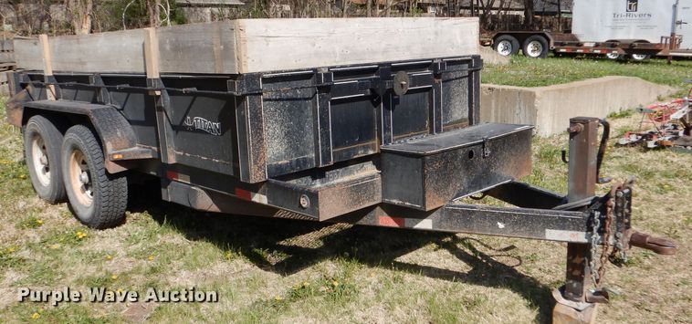 image for item LS9074 2002 Titan  dump trailer